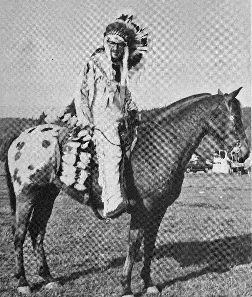 skookum hoss.